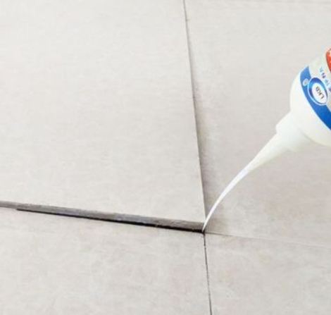 宝兴瓷砖空鼓维修公司分享卫生间瓷砖脱落的原因可能有以下几点